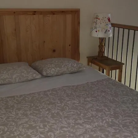 Auberge De Guest house *