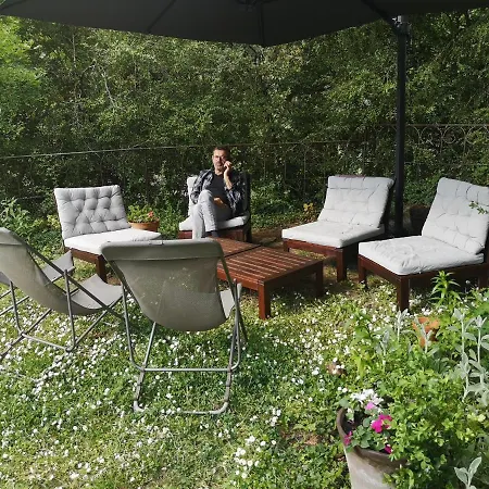 Auberge De Guest house *